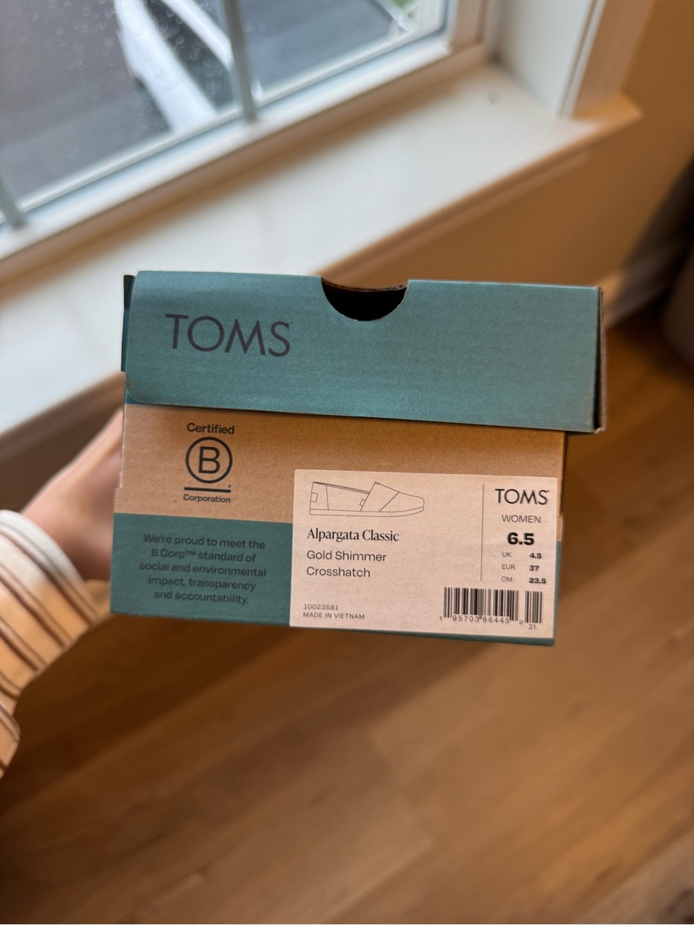 TOMS - Gold Alpargata - Picture 5 of 5